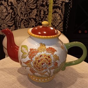 Artistic Accents Tea Pot